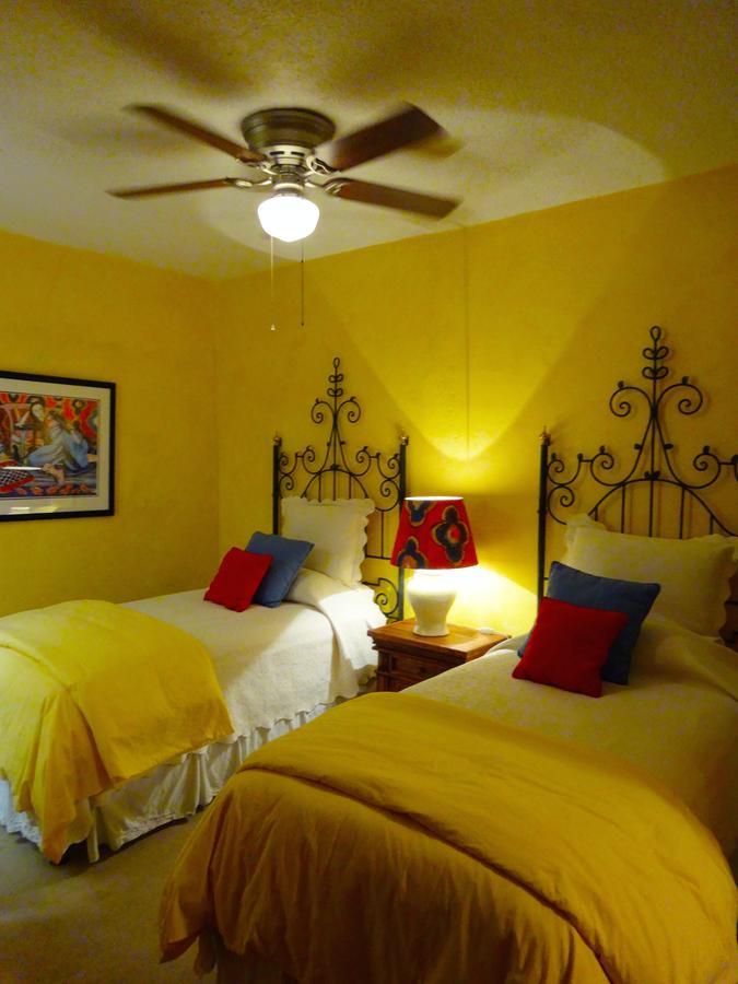 Bed and Breakfast Casa Calderoni Альенде Экстерьер фото
